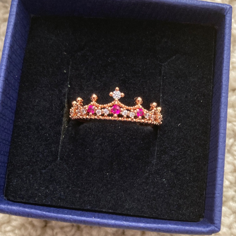 NEW Swarovski Ring Pink Rose Gold Crown Cut Size 9 Crystals Gemstones NIB - Picture 2 of 5